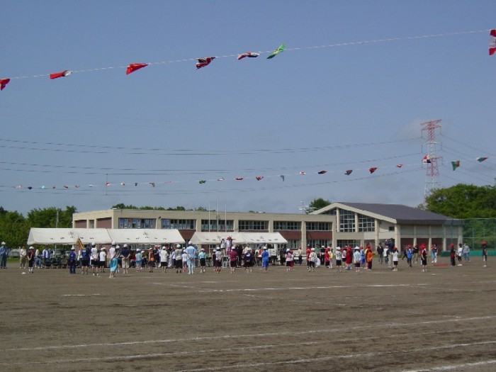 http://kuyu.jp/diary/upload/2006/06/unndoukai%20013-thumb.jpg